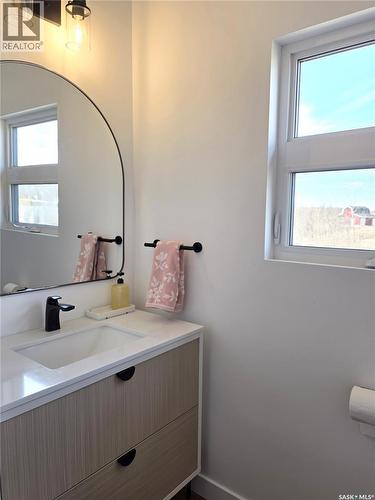 31 Willow Lane, Diefenbaker Lake, SK - Indoor Photo Showing Bathroom