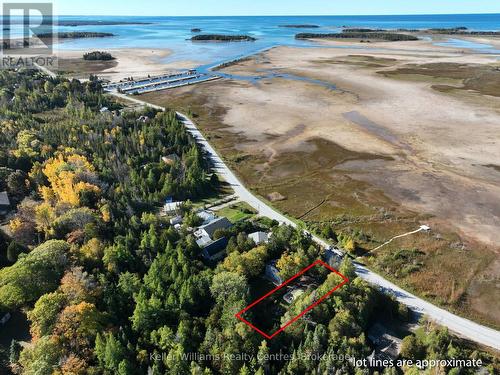 93 SHORELINE AVENUE  South Bruce Peninsula, ON N0H 2T0