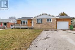 124 FAIRVIEW AVENUE  St. Thomas, ON N5R 4X6