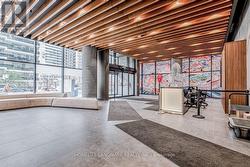 507 - 161 ROEHAMPTON AVENUE  Toronto, ON M4P 1P9