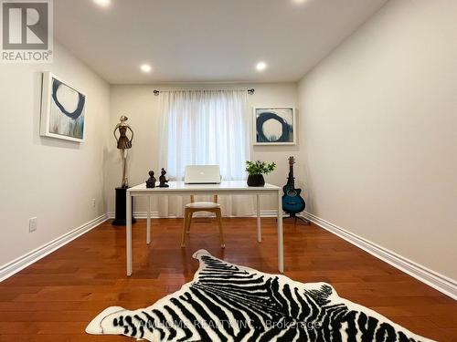 8 Cygnus Drive, Richmond Hill, ON - Indoor