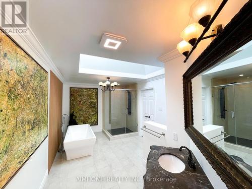 8 Cygnus Drive, Richmond Hill, ON - Indoor