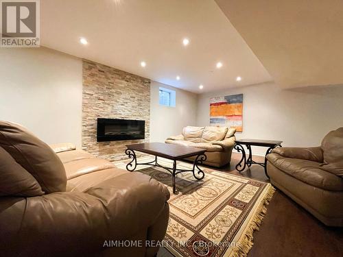 8 Cygnus Drive, Richmond Hill, ON - Indoor With Fireplace