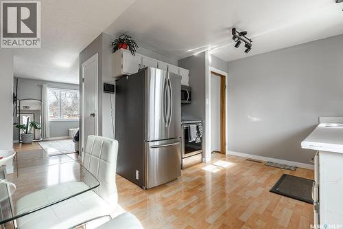 118 Shea Crescent, Saskatoon, SK - Indoor Photo Showing Kitchen