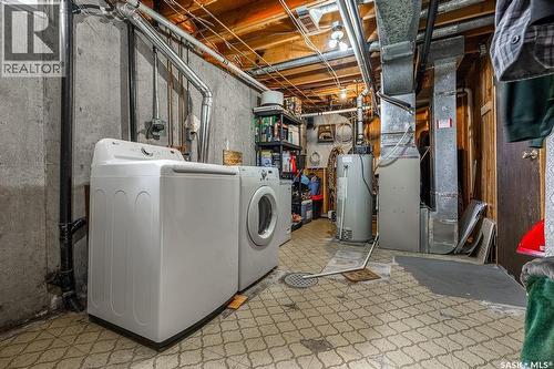 118 Shea Crescent, Saskatoon, SK - Indoor Photo Showing Laundry Room
