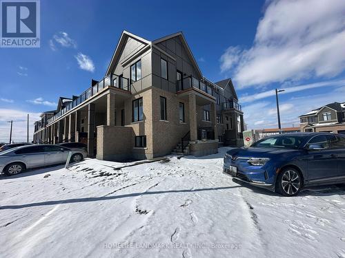 74 RYAN REYNOLDS WAY  Ottawa, ON K4A 5T4