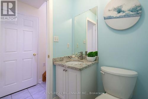 5869 Yachtsman Cross, Mississauga, ON - Indoor Photo Showing Bathroom