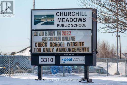 5869 Yachtsman Cross, Mississauga, ON - 