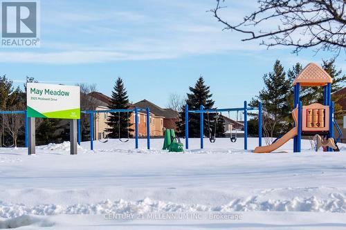 5869 Yachtsman Cross, Mississauga, ON - Outdoor