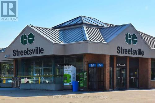 5869 Yachtsman Cross, Mississauga, ON - Outdoor