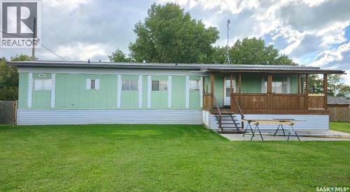 1&2 Lakeview Avenue, Jackfish Lake, SK 
