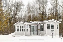 24 PRINCE CHARLES AVENUE N  Springwater, ON L0L 1P0