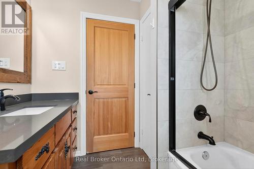 1948 Tiny Beaches Road S, Tiny, ON - Indoor Photo Showing Bathroom