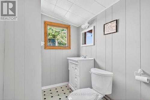 1948 Tiny Beaches Road S, Tiny, ON - Indoor Photo Showing Bathroom