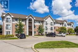 104 - 91 ASPEN SPRINGS DRIVE  Clarington (Bowmanville), ON L1C 5J9