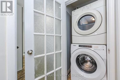 7566 Lockington Crescent, Mississauga, ON - Indoor Photo Showing Laundry Room