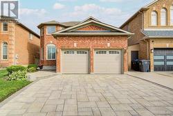 5087 SILVERWATER MILL CRESCENT  Mississauga, ON L5V 2B6