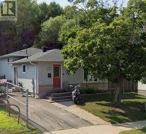 52 Hergott AVE  Elliot Lake, ON P5A 3A8