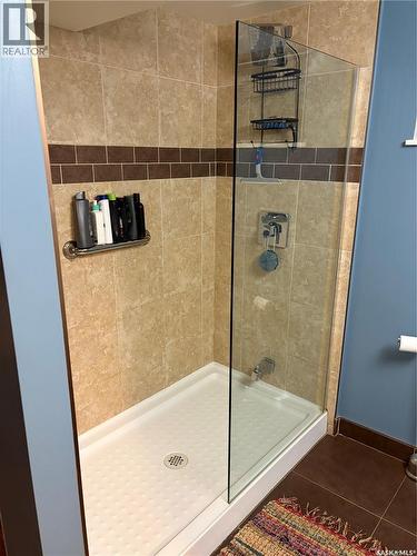 2620 Angus Boulevard, Regina, SK - Indoor Photo Showing Bathroom