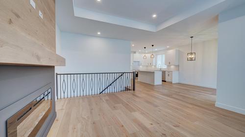 2244 Valleyview Drive, Kamloops, BC - Indoor Photo Showing Other Room