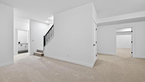 2244 Valleyview Drive, Kamloops, BC - Indoor Photo Showing Other Room
