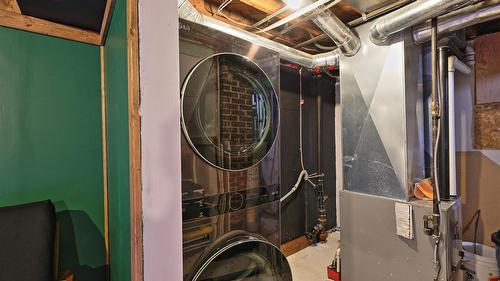 709 5Th Avenue, Kimberley, BC - Indoor Photo Showing Basement