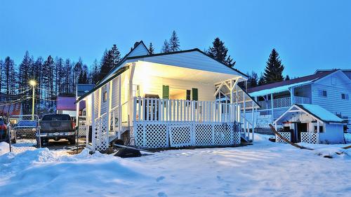 709 5Th Avenue, Kimberley, BC - Outdoor With Deck Patio Veranda