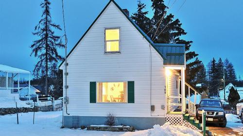 709 5Th Avenue, Kimberley, BC - Outdoor