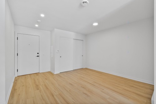 Chambre à coucher - 305-110 Rue De Joliette, Bromont, QC - Indoor Photo Showing Other Room