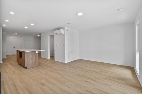 Chambre à coucher - 305-110 Rue De Joliette, Bromont, QC - Indoor Photo Showing Other Room