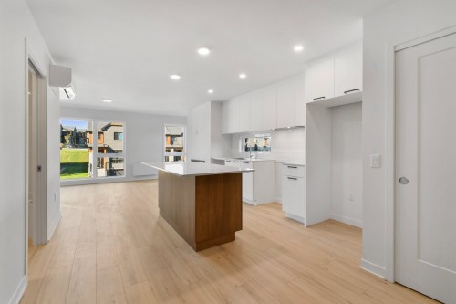 Vue d'ensemble - 306-110 Rue De Joliette, Bromont, QC - Indoor Photo Showing Kitchen