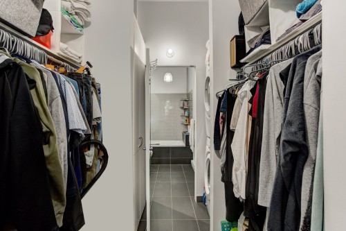 Penderie (Walk-in) - 2111-479 Av. Mousseau-Vermette, Dorval, QC - Indoor With Storage