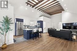 14 BRACEBRIDGE AVENUE E  Toronto, ON M4C 2X7