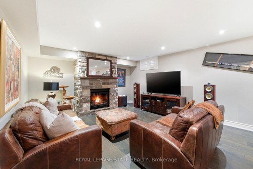 67 Alma Street, Hamilton, ON - Indoor Photo Showing Living Room With Fireplace