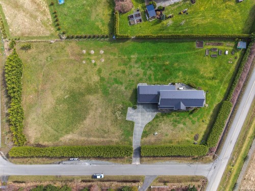 1167 Tara Rd, Comox, BC 