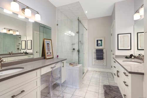 1167 Tara Rd, Comox, BC 