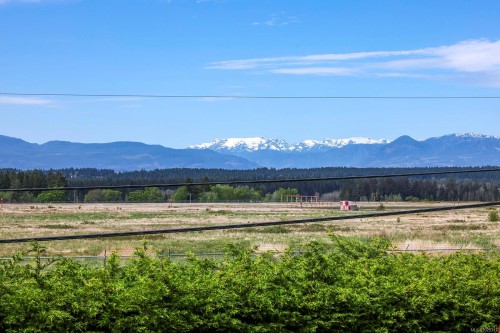 1167 Tara Rd, Comox, BC 