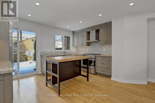 261 Bruyere Street, Ottawa, ON - Indoor Photo Showing Kitchen