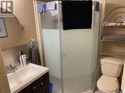 39 Greenwood Crescent, Regina, SK - Indoor Photo Showing Bathroom