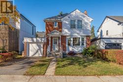 23 OAKVALE AVENUE  Ottawa, ON K1Y 3S3