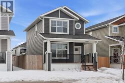 668 Meadows BOULEVARD  Saskatoon, SK S7V 0M5