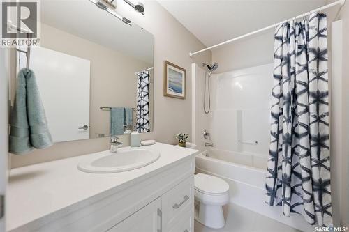 668 Meadows Boulevard, Saskatoon, SK 