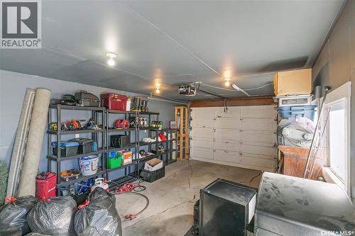 35 Cooper Crescent, Regina, SK - Indoor Photo Showing Garage