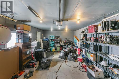 35 Cooper Crescent, Regina, SK - Indoor