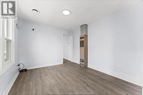 1107 Pierre, Windsor, ON - Indoor Photo Showing Other Room