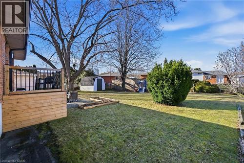 11 Sandlyn Court, Hamilton, ON - Outdoor