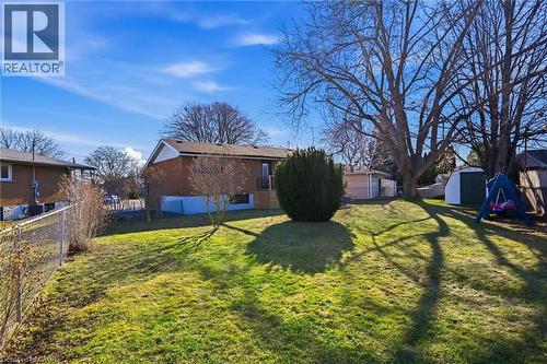 11 Sandlyn Court, Hamilton, ON - Outdoor