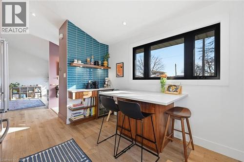 11 Sandlyn Court, Hamilton, ON - Indoor