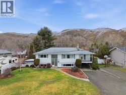 2460 Briarwood Avenue  Kamloops, BC V2B 4Z9