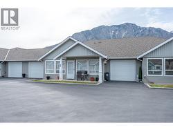 601 9th Street Unit# 8 Keremeos, BC V0X 1N3